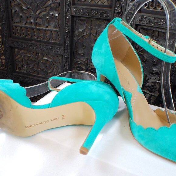 Womens Adrienne Vittadini Turquoise Heels, Size 7 - Picture 3 of 6